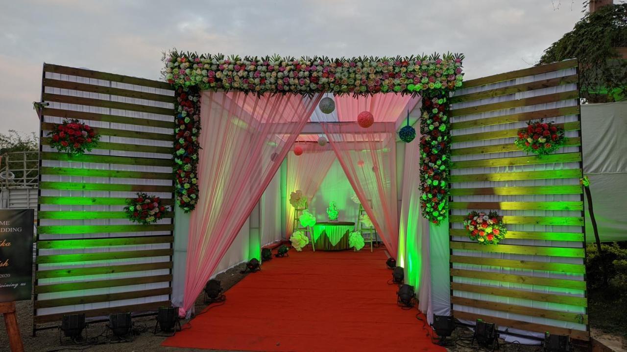 Kanthi Resorts Badami Bagalkot Ngoại thất bức ảnh